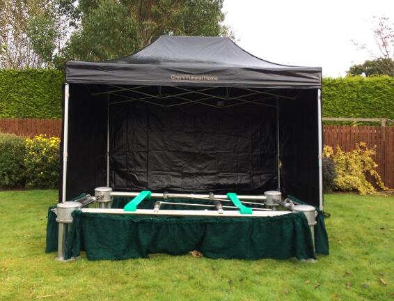 MF00C Coffin lowering gear with stand and curtains