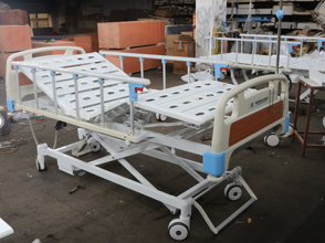 BE19 Three-Function Electric Bed with scissor structure lifting