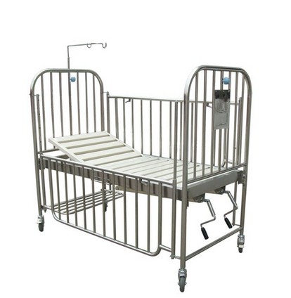 BC102 Two Function Paediatric Manual Bed