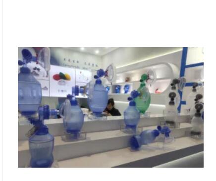 PVC Ambu Bag with Oxygen Tube PVC Manual Resuscitator Kit Set Factory for Adult, Pediatric, Infant Size